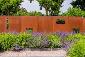 Brise vue dans jardin